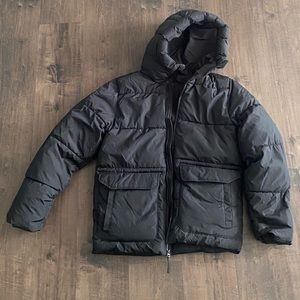 All in motion men’s puffer jacket in black